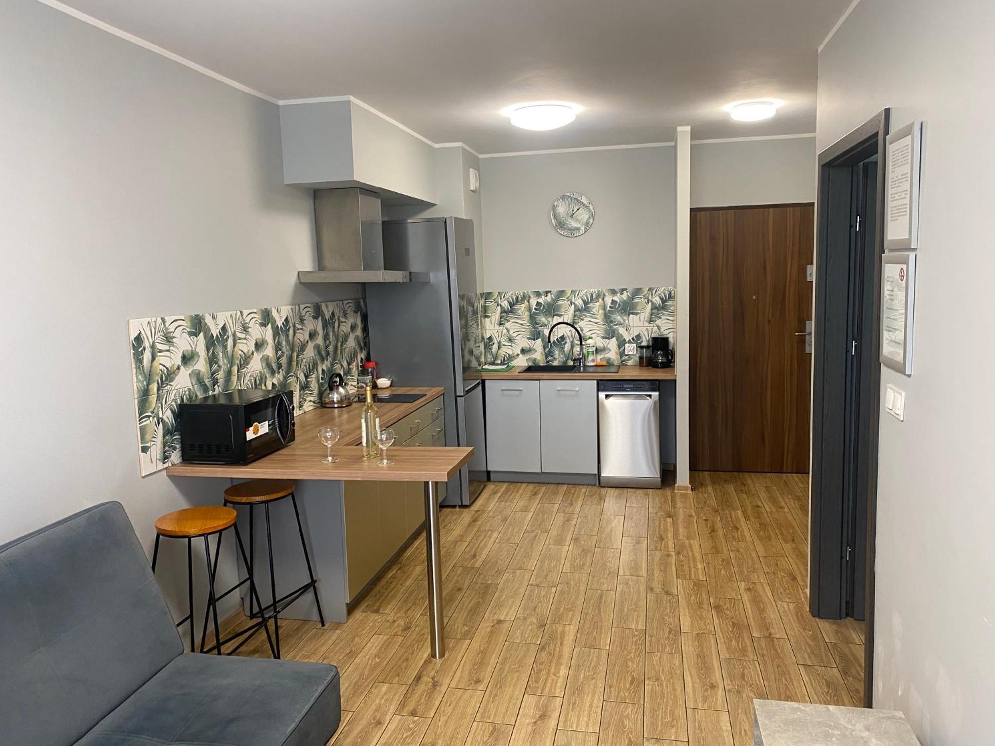 2 Tyskie Apartamenty Z Ogrodkiem Tychy Exterior foto